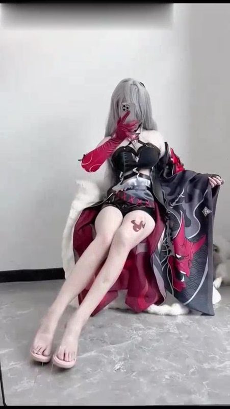 冻得有点红了-blog